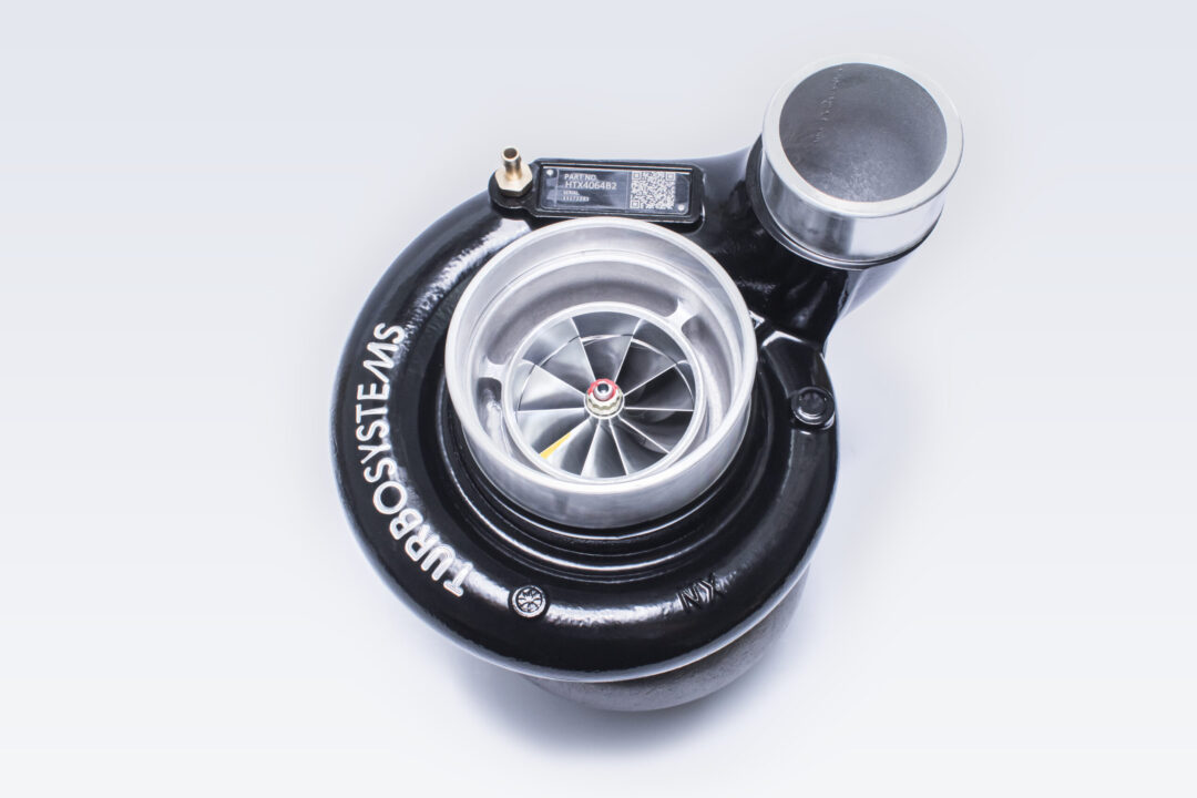 Turbokompresorius TurboSystems HTX4064B2 oro išėjimo anga 90 laipsnių